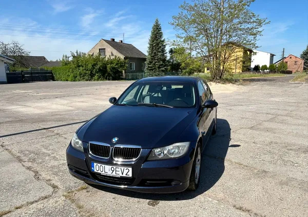 bmw seria 3 BMW Seria 3 cena 17500 przebieg: 291300, rok produkcji 2005 z Świętochłowice